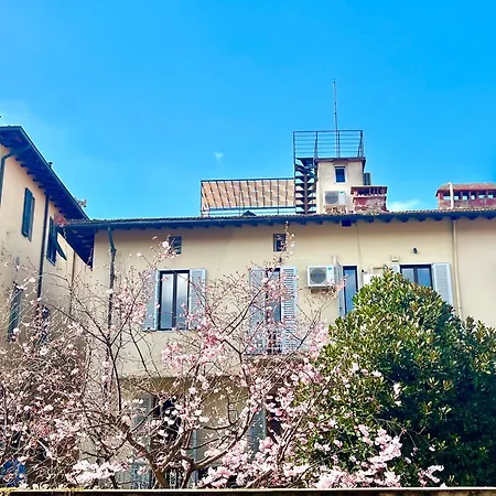 Oltrarno Hideway With Garage *